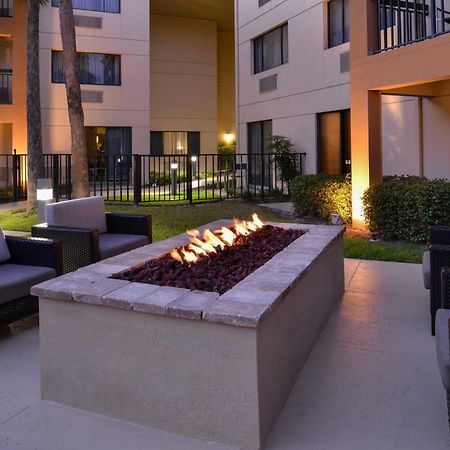 Courtyard By Marriott Ocala Hotel Exterior photo