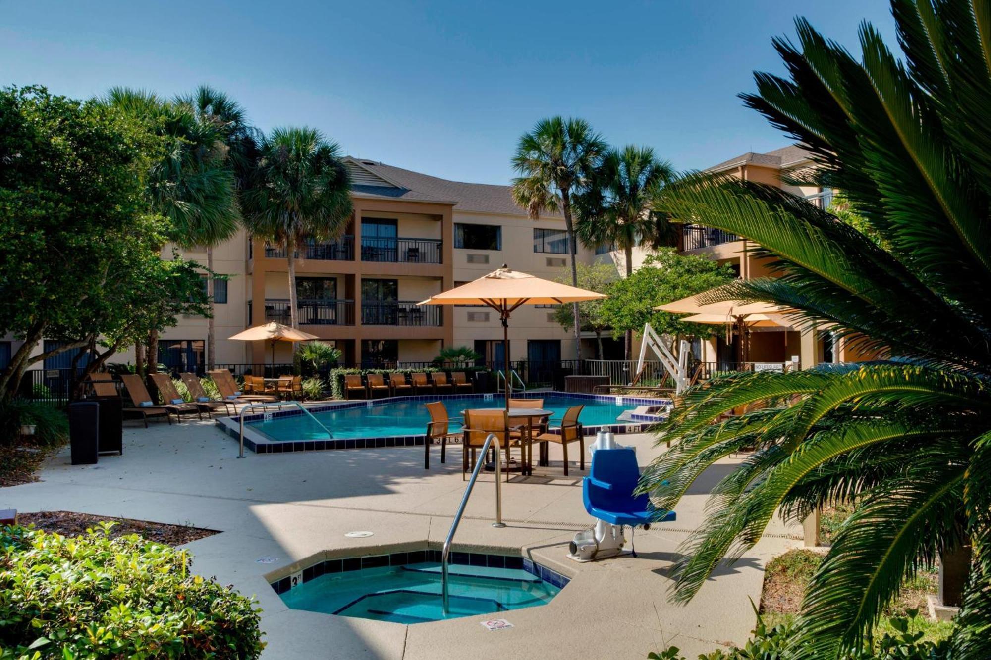 Courtyard By Marriott Ocala Hotel Exterior photo