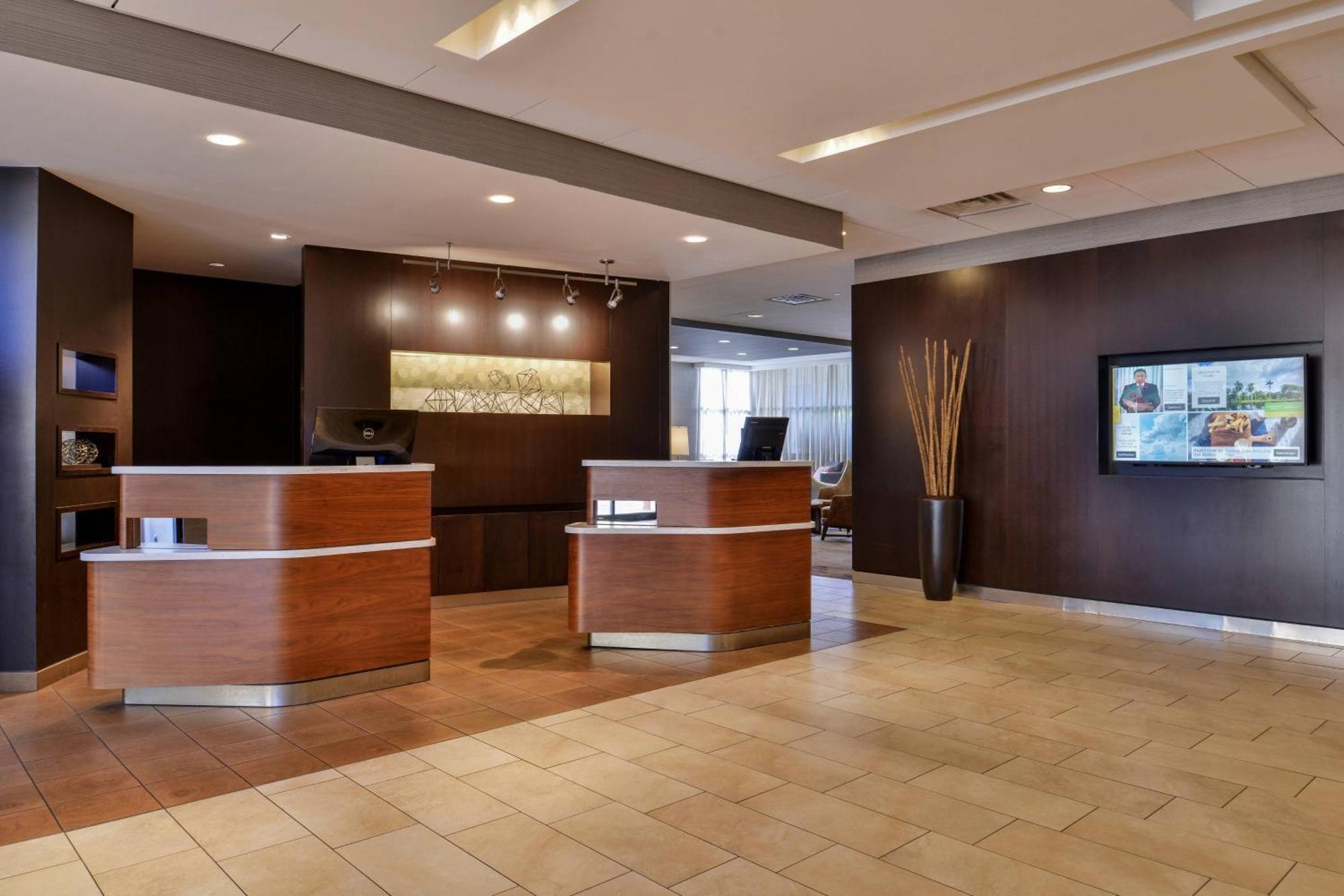Courtyard By Marriott Ocala Hotel Exterior photo