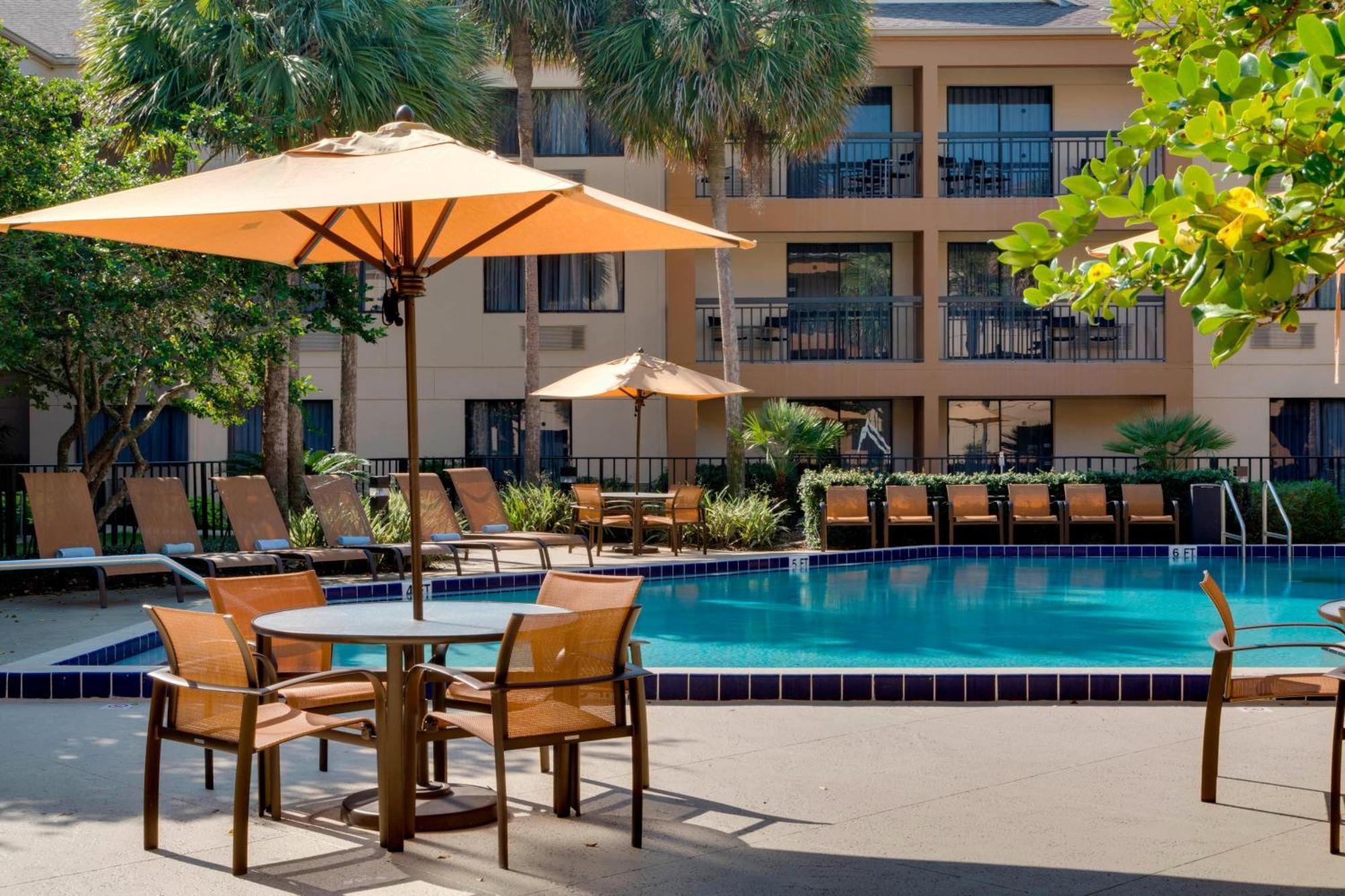 Courtyard By Marriott Ocala Hotel Exterior photo