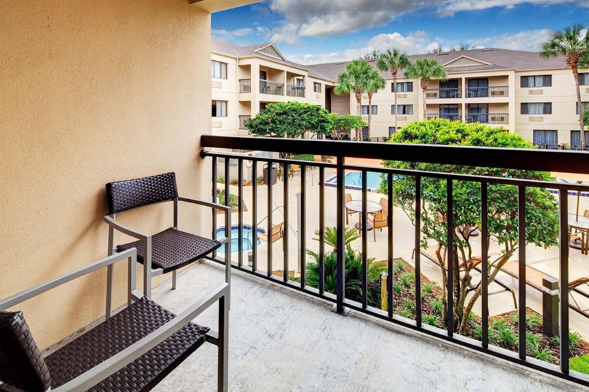 Courtyard By Marriott Ocala Hotel Exterior photo
