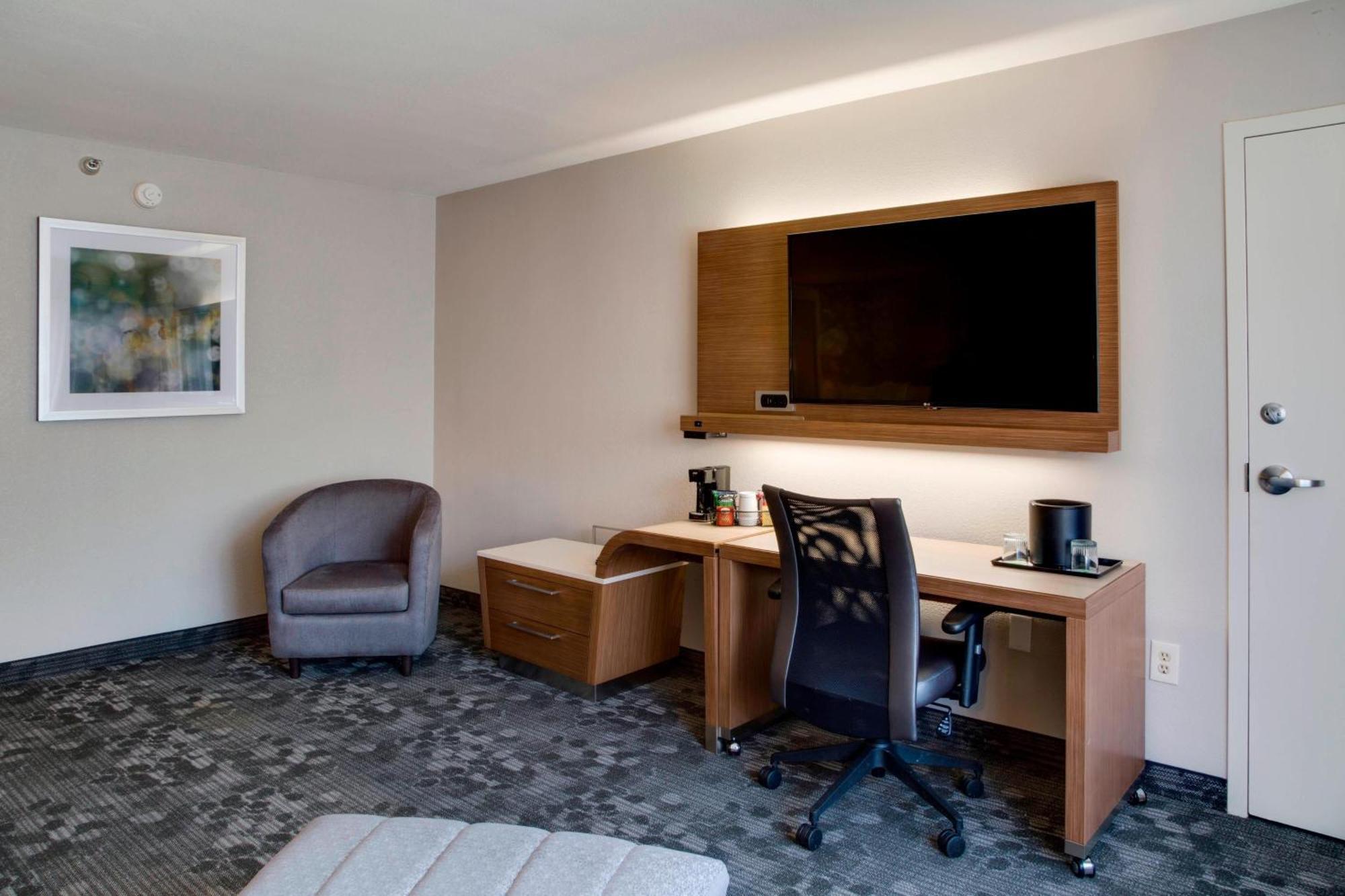 Courtyard By Marriott Ocala Hotel Exterior photo